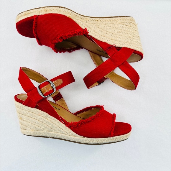 Lucky Brand Red Espadrille Wedges - Picture 1 of 7